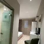 Oresti Center Hotel Tirana