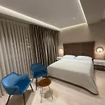 Oresti Center Hotel 3*
