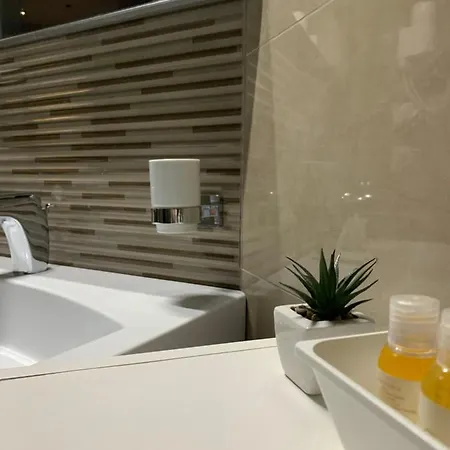 酒店 奥雷斯蒂中心酒店 地拉那