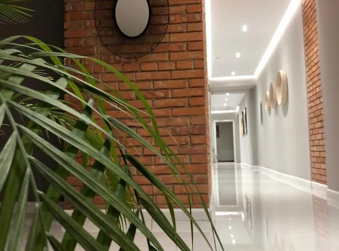 Ξενοδοχείο Oresti Center Τίρανα