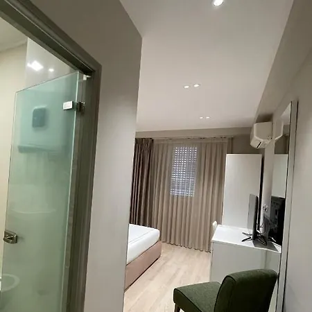 Oresti Center Otel Tiran