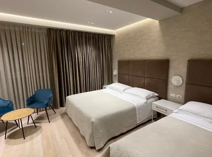 Hotel Oresti Center 3*