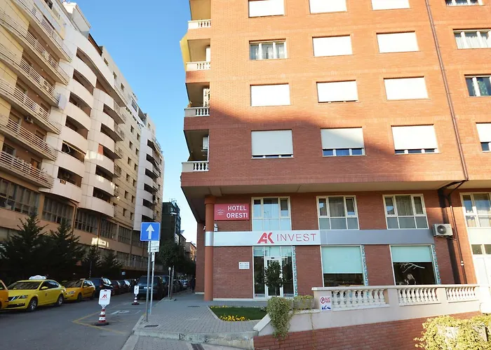 Oresti Center Hotel 3*