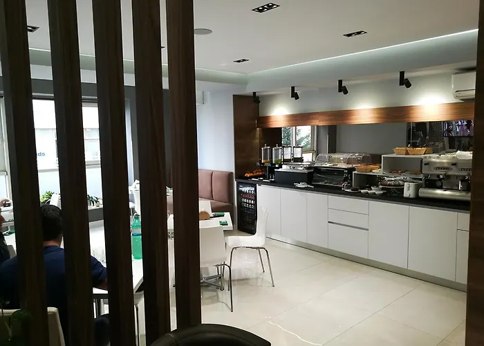 酒店 奥雷斯蒂中心酒店 3*